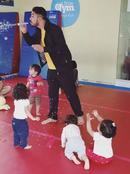 Our little "Birdies" are captivated by bubbles. This simple, fun activity is great for improving their eye-tracking abilities and hand-eye coordination.
