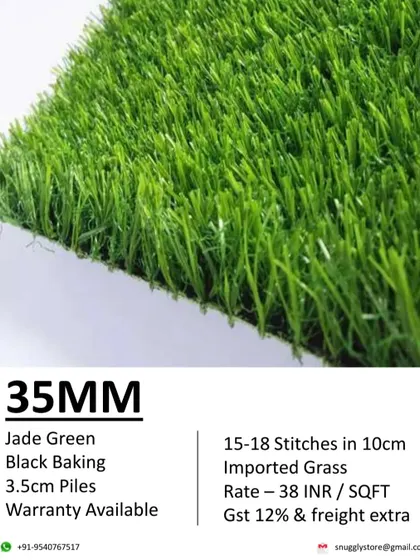 The 35mm Jade Green grass is a versatile, all-around option. It offers a great balance of softness and durability, making it perfect for balconies, terraces, and gardens.