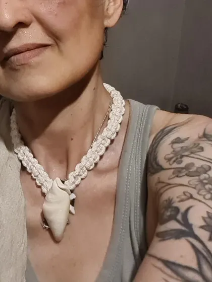 I made this simple necklace for a beautiful artist, using a shell she picked up from the beach. It was so heartwarming to see her wearing this personal and meaningful piece.