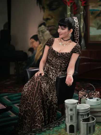 For 'Fabulous Lives VS Bollywood Wives', we styled this fierce 'La Dolce Vita' look for Shalini Passi. The full Dolce & Gabbana leopard print outfit, complete with Alexander McQueen jewelry, was all about making a bold statement.