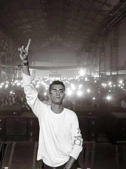 A powerful moment at Nesco, looking out at a sea of phone lights. This is the connection I build with the audience, creating an unforgettable shared experience during my concert sets.