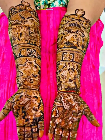This design features multiple family portraits, making it a cherished piece of art for the bride.