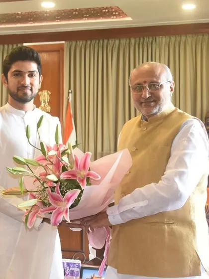 Presenting flowers to the Hon'ble Vice President of India, Shri CP Radhakrishnan ji, and wishing him success in serving the nation.