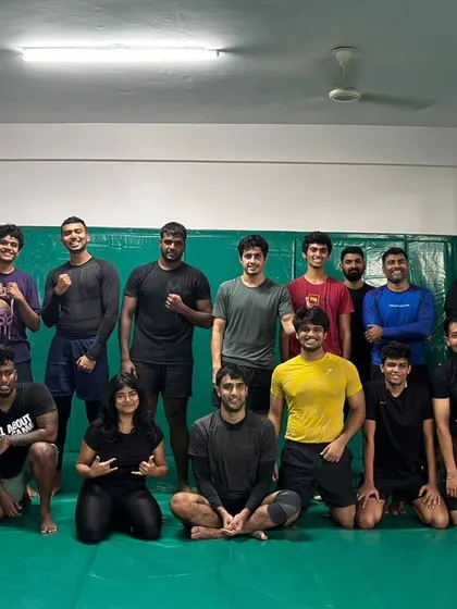 The weekend Jiu-Jitsu gang. Always a great session with this crew.