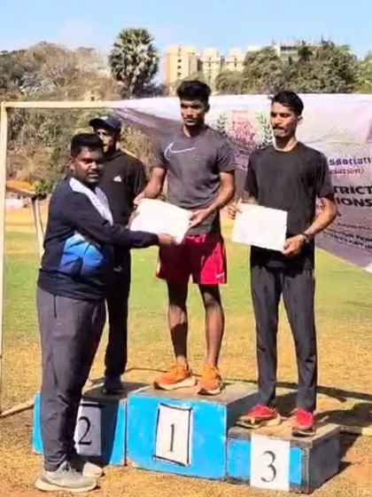My athlete Gagan Amin on the podium after winning gold in the 800m run at the Mumbai Suburban Senior District Meet.
