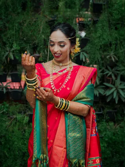 I believe every bride deserves to feel beautiful. This collection features more of the stunning bridal portraits I've had the pleasure of taking.