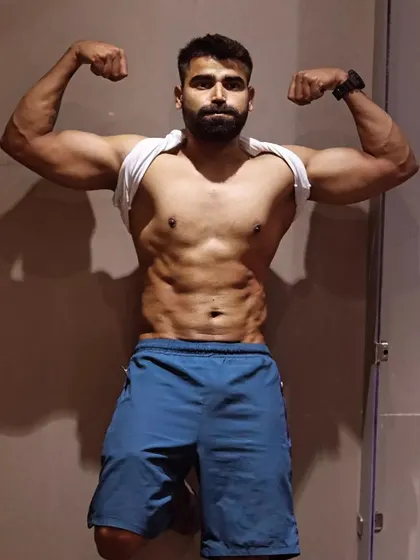 I believe your body should match your amazing personality. I practice what I preach, focusing on building a strong, functional physique with a well-defined core and upper body strength. This is the result of consistent, disciplined training.
