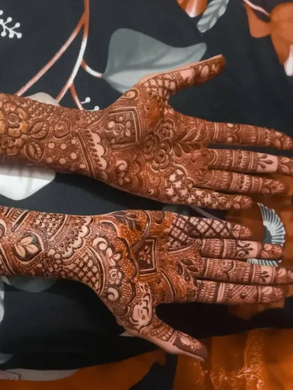 Another angle of Erum's engagement henna, showing the beautiful detail and symmetry of the design.