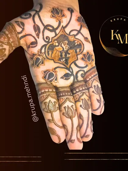 A unique, modern design featuring a central bird motif surrounded by flowing lotus vines. This style is for someone who wants a piece of art that is less traditional but still elegant and nature-inspired.
