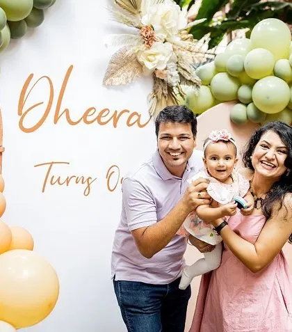 I also capture the fun and energy of first birthday parties. This family had a fantastic celebration, and I was there to document all the happy moments.
