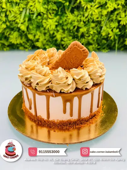 A delicious Biscoff drip cake. The caramelised flavour of Biscoff cookies is infused into the cake and frosting, making it a trendy and tasty choice.