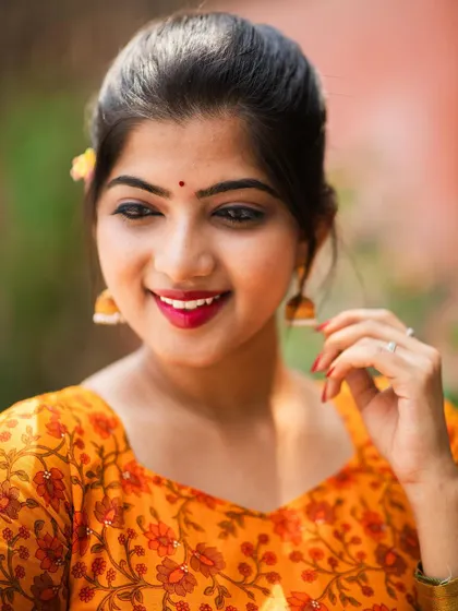 A bright and cheerful look for the 'Naaranghi' series. I enjoy collaborating with brands that celebrate color and traditional Indian aesthetics.