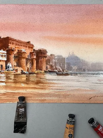 A small watercolour study of the ghats of Varanasi. The warm, hazy light of the city is something I always try to capture in my paintings.