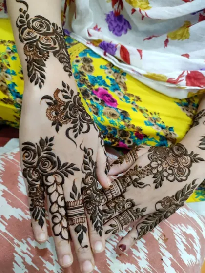 Another view of this quick floral design, showing its elegance and simplicity.
