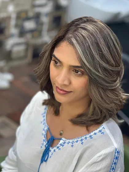 Another angle of this stunning ash brown look.