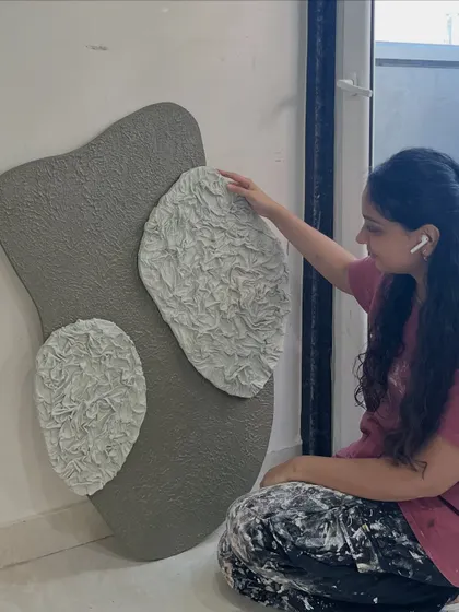 Here I am adding the final touches to the ruffled texture piece. Every single artwork is handmade with love and a whole lot of patience.