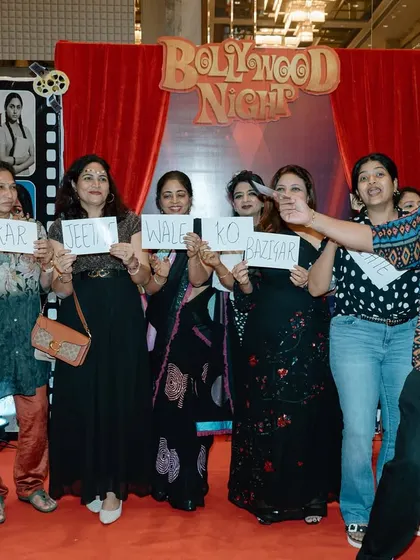 More guests getting into the spirit with another iconic movie dialogue, 'Haar kar jeetne wale ko Baazigar kehte hain.'