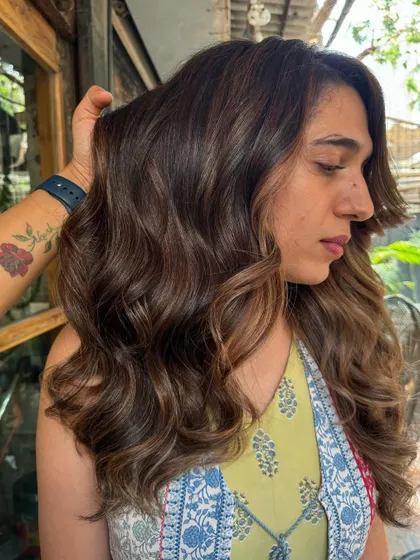 A side profile of the espresso look. The layers and face-framing pieces are perfect. (No filter)