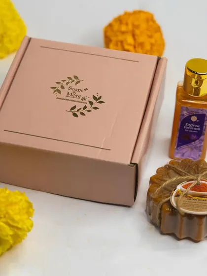 A minimalist and chic Diwali hamper with our handmade Ubtan soap and Saffron Facewash. This is a great option for a simple, thoughtful gift.