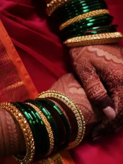 Another shot showing the deep, beautiful color of the henna stain. I guarantee a dark color for your wedding day, so you don't have to worry.