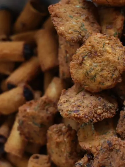 A mix of our popular starters, including crispy vadas and savory rolls.