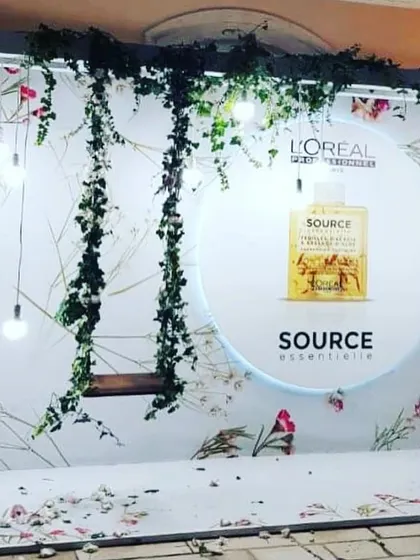 This beautiful photo booth for L'Oréal is a prime example of a bespoke brand activation. We worked closely with the client to create an on-brand environment that was not just a photo opportunity but an extension of their product's identity.