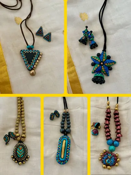 Small is beautiful. This collection of smaller terracotta sets is perfect for a subtle, boho-chic look and can be worn with both ethnic and western outfits.