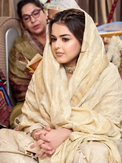My client Anji looking absolutely surreal and serene during her prayer ceremony. The soft, minimal makeup allowed her natural beauty and the peacefulness of the moment to shine through.