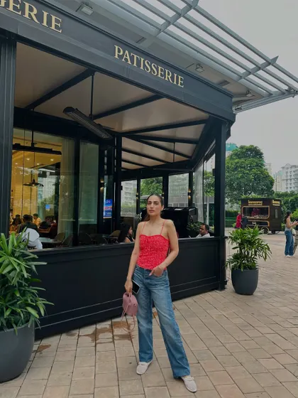 Another angle of this casual and cute outfit.