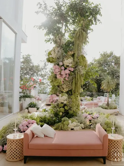 A beautiful and serene seating area from the Lagan Lakhwanu ceremony. The design was a collaborative dream, sticking to a modern, minimal, and neutral aesthetic.