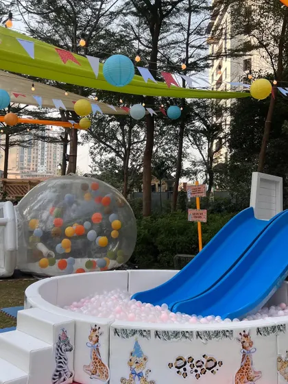 We designed dedicated activity zones and play areas, including a ball pit, slides, a mini train, and art stations, ensuring hours of entertainment for the children.