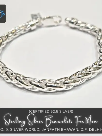 A classic wheat link or 'foxtail' bracelet in high-polish 92.5 sterling silver. This design offers a dense, smooth feel and a timeless look that complements any style.