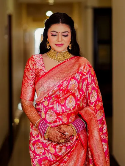 A beautiful portrait of my engagement bride, who chose to wear a stunning silk saree with temple jewelry.