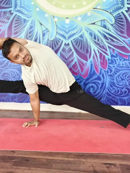 A variation of Vasisthasana (Side Plank) with a leg extension, this pose challenges core strength and balance.