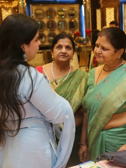 Interacting with attendees at our stall. I believe in making nutrition advice accessible and easy to understand for everyone.