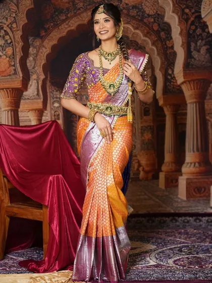 A complete bridal look featuring our green-beaded temple jewellery. The set includes a choker, a long necklace, and a matching oddiyanam, creating a cohesive and royal appearance.