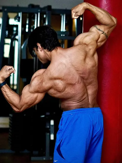 Another angle of the back pose, reinforcing that discipline is the key to living a life you are proud of.