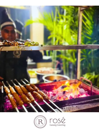 The heart of our kebab station is the traditional charcoal grill. This method imparts a unique smoky flavor to our kebabs that cannot be replicated, ensuring an authentic taste experience.
