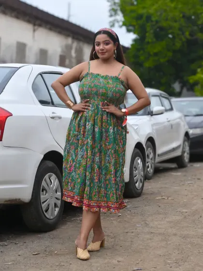 My 'Mor Bani Thangaat Kare' feeling captured in a photo. This was my look for Day 1 of the Aditya Gadhvi concert, feeling the excitement before stepping on stage.