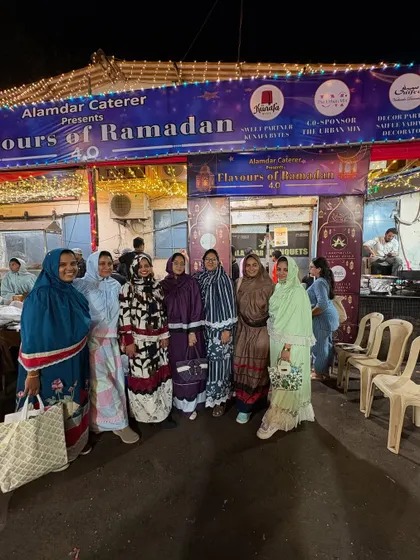 A beautiful group of ladies enjoying their time at our Ramzan Dawat.