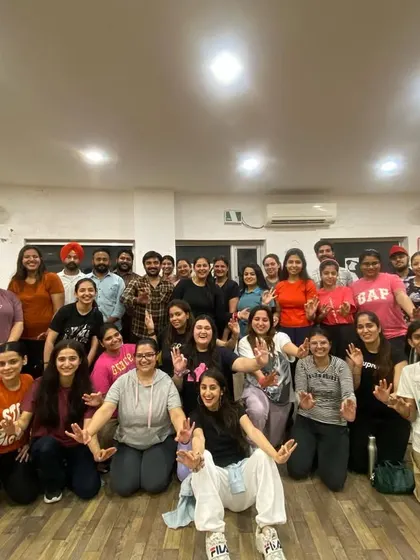 The whole crew after an amazing Bhangra workshop. Look at all those happy faces! We welcome everyone, no matter their dance level.