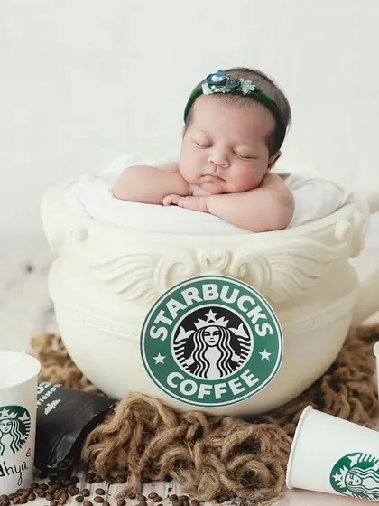 A special brew of cuteness. This Starbucks-themed newborn shoot is perfect for coffee-loving parents.