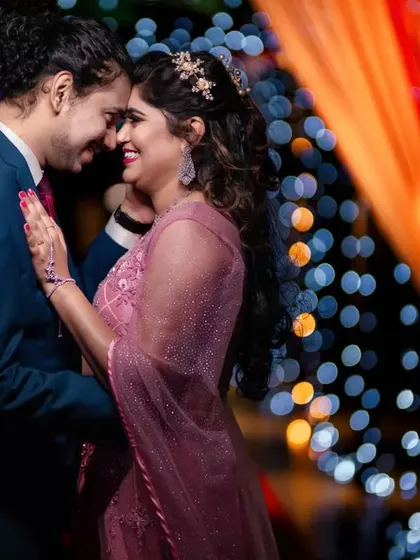A duplicate of 36, a romantic dance floor moment with beautiful bokeh.