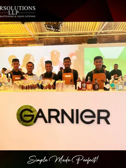 A frontal view of our clean and professional bar setup for the Garnier product launch. We work with brands to ensure our bar design is perfectly integrated with the event's aesthetic.