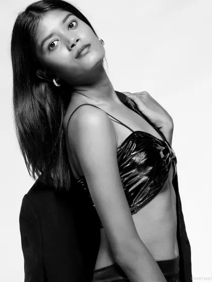 A black and white version of a three-quarter shot, emphasizing light and shadow.