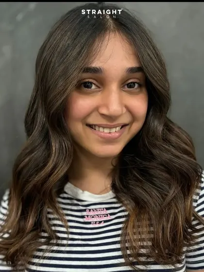 Embracing my colorful mane with these beautiful, subtle highlights and soft waves.