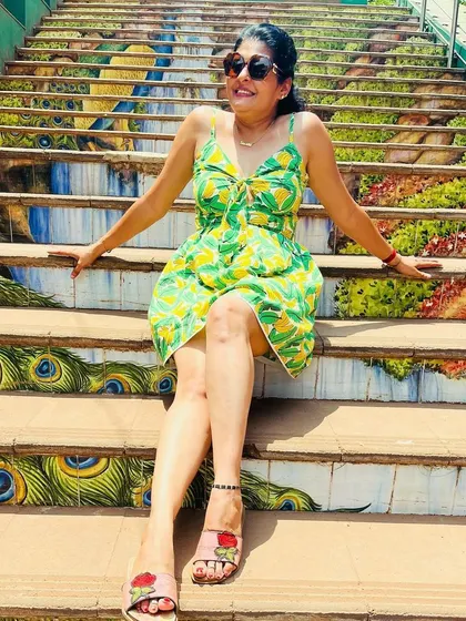 A fun, summery look for exploring Goa. I styled this green and yellow printed sundress for a day of sightseeing.