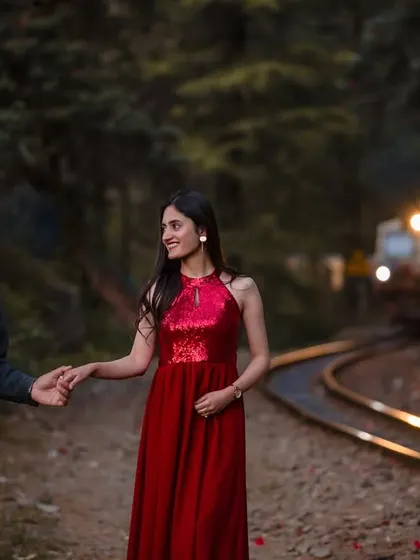 Leading her towards the approaching train, this shot is filled with anticipation and cinematic storytelling.