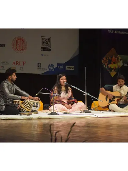 Performing at IIT Roorkee with vocalist Smriti Singh and guitarist Dutta. This concert was a wonderful blend of ghazals and semi-classical music for an appreciative young audience.