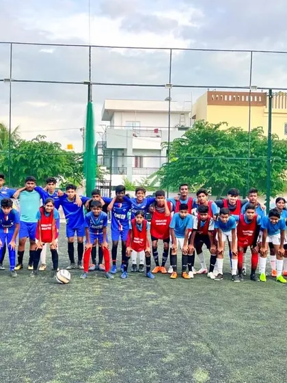 Scenes from a practice match against Game On FA. These friendly fixtures provide valuable game time and learning opportunities for our developing squads.